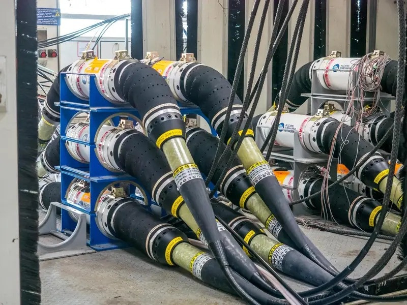 Vi sao cap quang bien sua mai khong xong-Hinh-2