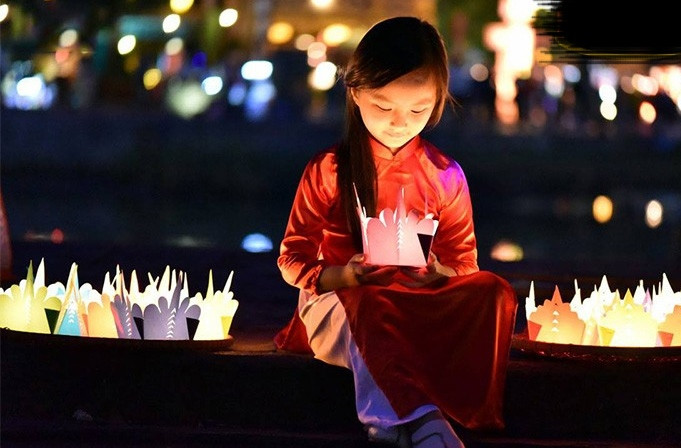 Vi sao goi ram thang Gieng la Tet Nguyen tieu?