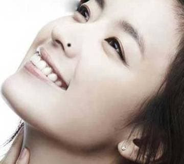 Phu nu co mot trong ba not ruoi phu quy nay, vuong phu ich tu