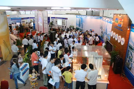 Phiên giao dịch BĐS lần I năm 2012 đã diễn ra khá thành công.