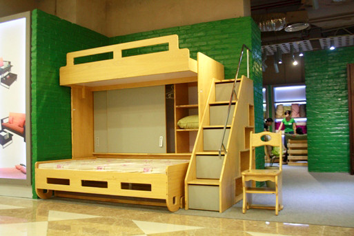 Loại giường tầng này đang tạo cơn sốt cho người tiêu dùng Hà Nội bởi tính tiện dụng và khoa học