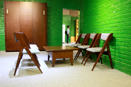 Bộ bàn ghế này được thiết kế là bàn trà dành cho 6 người