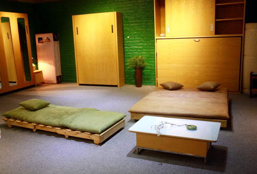 Còn ban đêm lại trở thành 1 chiếc giường đôi và chiếc giường đơn