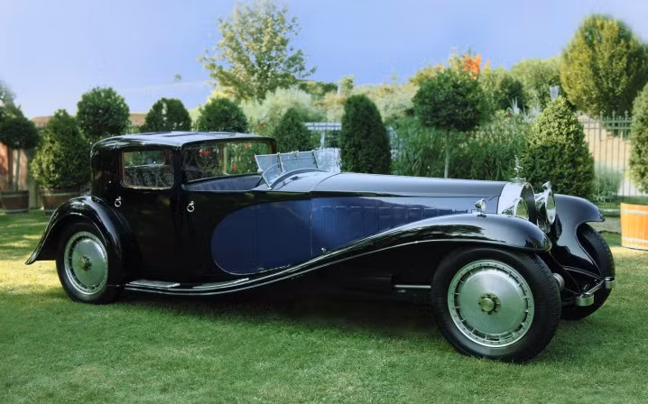 Bugatti Royale Kellner Coupe 1931 được bán đấu giá tại Christie's London. Khi đó, một đại gia đã chi 14,9 triệu USD để sở hữu nó. Đây là 1 trong 6 chiếc Royale được sản xuất trên thế giới.