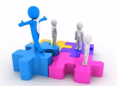 Về nghề nghiệp: Những người sinh ngày 14/7 có khả năng bắt đầu công việc ở các cơ quan chính phủ, cơ quan quản lý, điều hành. Bạn cũng khá may mắn, thành công khi làm việc ở bệnh viện, doanh nghiệp lớn.