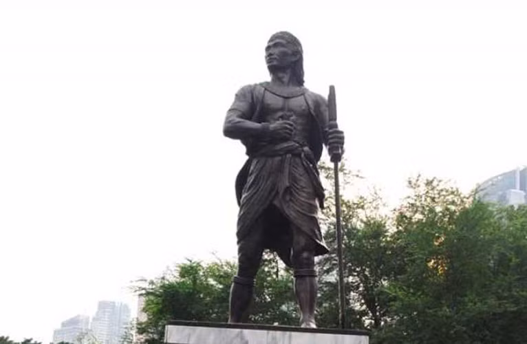 Cuối cùng, hai bên ngừng chiến và đạt được thỏa thuận: Tây Ban Nha nắm quyền thống trị hơn một nửa quốc đảo này và phần lãnh thổ còn lại sẽ do vua Kudarat cai trị và phát triển đất nước theo con đường Hồi giáo.