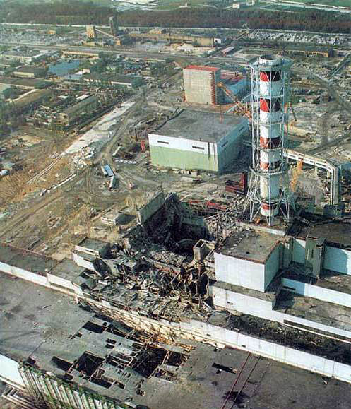 Sau khi xảy ra thảm họa, nhà máy Chernobyl vẫn tiếp tục hoạt động thêm 14 năm sau thảm họa trước khi bị đóng cửa vào năm 2000 do sức ép của quốc tế. Khi đó, người ta lập vùng cách ly có bán kính 30 km quanh nhà máy Chernobyl. Khu vực này được đánh giá là một trong những điểm nhiễm phóng xạ đậm đặc nhất trên thế giới hiện nay.