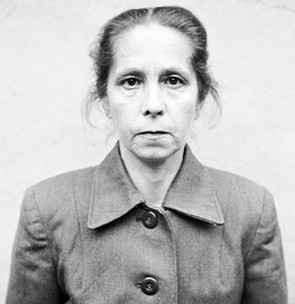 Lần cuối cùng ả làm việc ở trại tập trung Bergan - Belsen - nơi quân đội Anh phát hiện hơn 10.000 xác chết và 60.000 tù nhân tại trại tập trung này vào tháng 4/1945. Juana và các đồng phạm khác đã bị truy tố và kết tội giết người. Nữ đồ tể Juana bị hành hình vào ngày 13/12/1945.