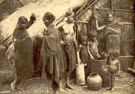 Cơ Ho là một trong những nhóm dân tộc thiểu số tại Việt Nam thời Pháp thuộc.