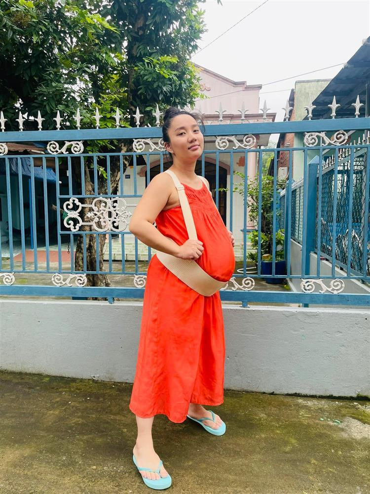 Vo Le Duong Bao Lam phai lay day do bau sat ngay sinh-Hinh-2