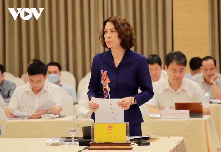 Bo Y te: COVID-19 nguy co bung phat tro lai khi mien dich cong dong suy giam