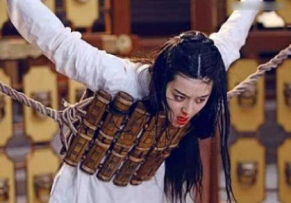 Vào thời điểm tội phạm bị hành quyết, họ đã nhếch nhác và khó nhận biết, rất khó xác định danh tính nên cần phải có những đặc điểm ngoại hình để xác minh nhân thân.