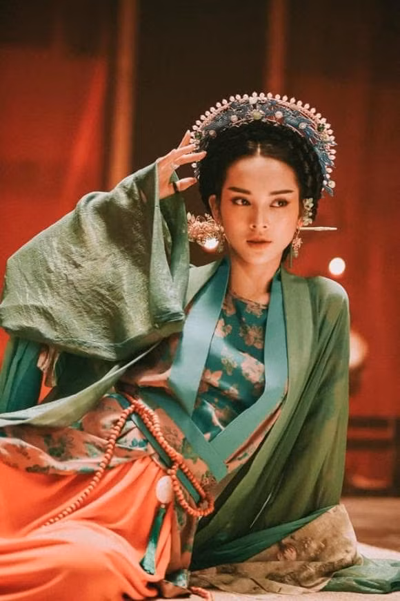 Quynh Luong bay to suy nghi ve tinh yeu sau khi 