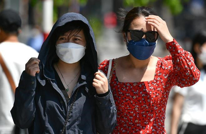 Thoi tiet ngay 23/7: Mien Bac tang nhiet, de phong mua dong luc chieu toi