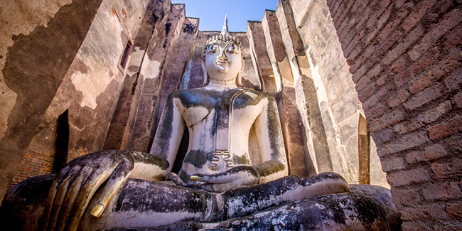  Si Satchanalaisi, Thái Lan: Si Satchanalai có nghĩa là "Thành phố của những người tốt". Các kỳ quan của Di sản Thế giới được UNESCO công nhận này bao gồm 138 di tích được bảo tồn tốt, rất nổi tiếng với những hình ảnh thanh bình của Đức Phật.