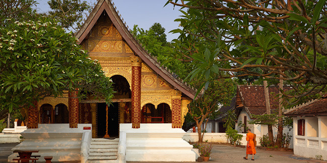  Luang Prabang, Lào: Thị trấn bên bờ sông Mekong này từng là nơi ngự trị của Vương quốc Triệu Voi. Hiện Luang Prabang là Di sản Thế giới với những nét quyến rũ được bảo tồn rất tốt. Thành phố này được bao quanh bởi những ngọn núi, là trung tâm của nền văn hóa Lào giàu truyền thống và thân thiện, luôn chào đón du khách đến thăm.