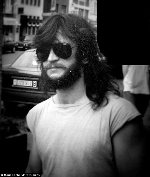 Một ông bố mang tính "biểu tượng" của phong cách năm 1992.