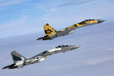 Tiêm kích đa năng Su-35S có một số tính năng kỹ thuật mạnh hơn F-22 của Mỹ.