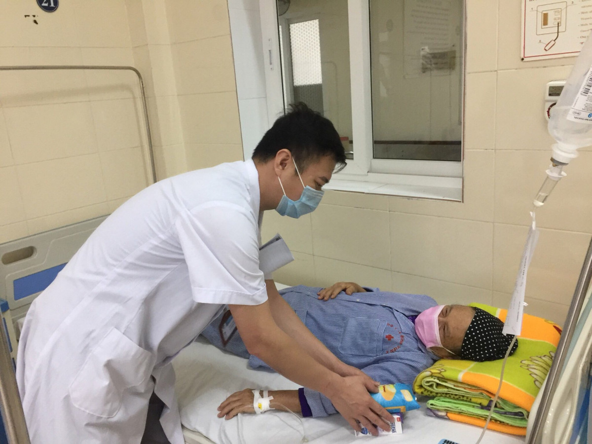 Năm 1947, sau khi thực dân Pháp tái chiếm Hà Nội, Viện Radium Đông Dương ngừng hoạt động trong 2 tháng do bị quân Pháp chiếm đóng. Đây cũng là thời gian gián đoạn hoạt động dài nhất trong lịch sử cơ sở này. Ảnh: Benhvienk.vn.