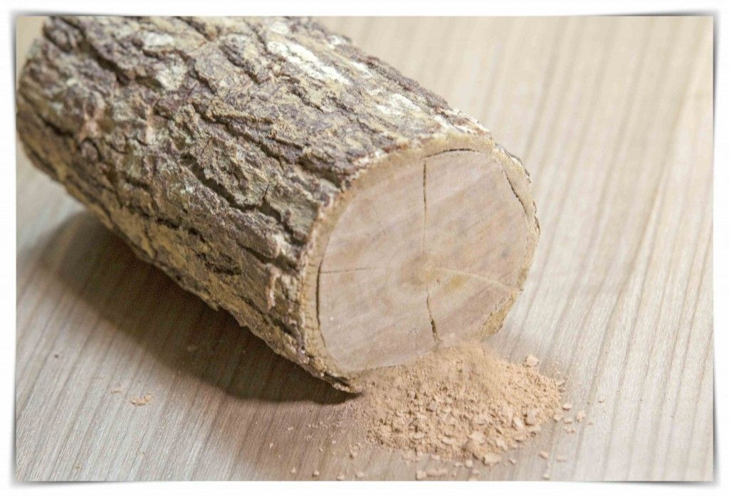 Để chế biến phấn thanakha, người ta cắt thân cây thanaka thành các khúc và mài vào miếng đá có thấm nước. Phần bột được mài ra này sẽ được sử dụng để bôi lên da mặt.