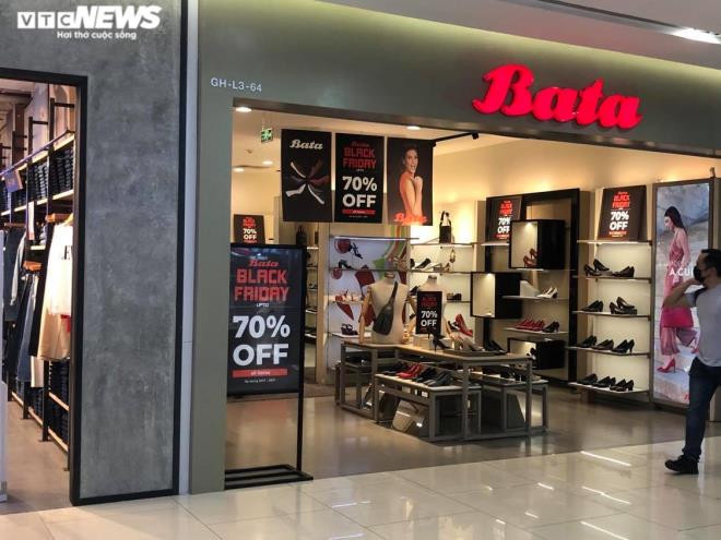 Ngoài ra, để kích thích tiêu dùng trong ngày độc thân 11/11 các cửa hàng cũng đã đưa ra mức ưu đãi tương tự nên mọi người không còn quá mặn mà với ngày Black Friday nữa.