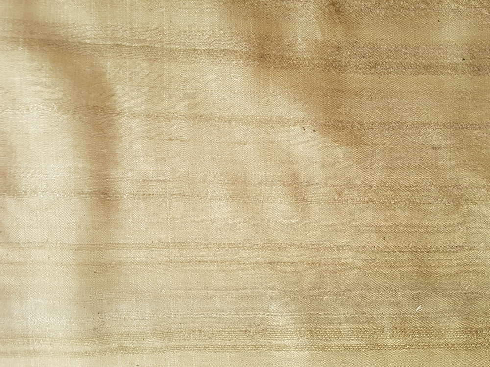 Các tư liệu này khẳng định một điều, vải tơ chuối đã từng được người Việt dệt để mặc, và tiến xa hơn là sản xuất đại trà, xuất khẩu sang nước láng giềng Trung Hoa.