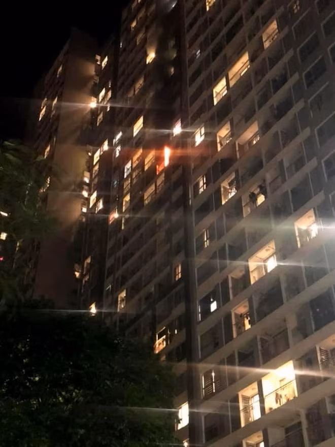 Hoa hoan o ban cong can ho Times City