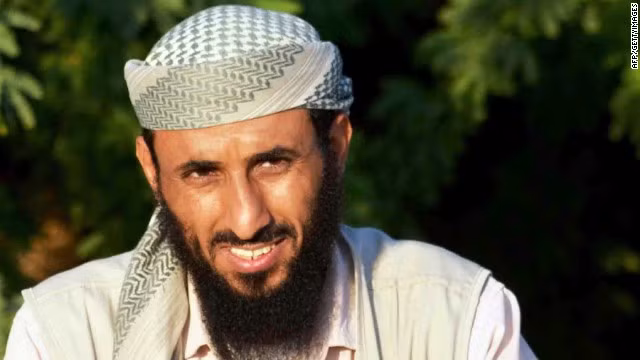 Nasir al Wuhayshi là tên khủng bố sừng sỏ điều hành nhánh al-Qaeda ở bán đảo Arab, được biết đến là AQAP. AQAP được cho là nhóm nguy hiểm nhất, thiện chiến nhất trong số tất cả các nhánh al-Qaeda. Có rất ít thông tin về Nasir al Wuhayshi và một số người dự đoán y khoảng 36 tuổi.
