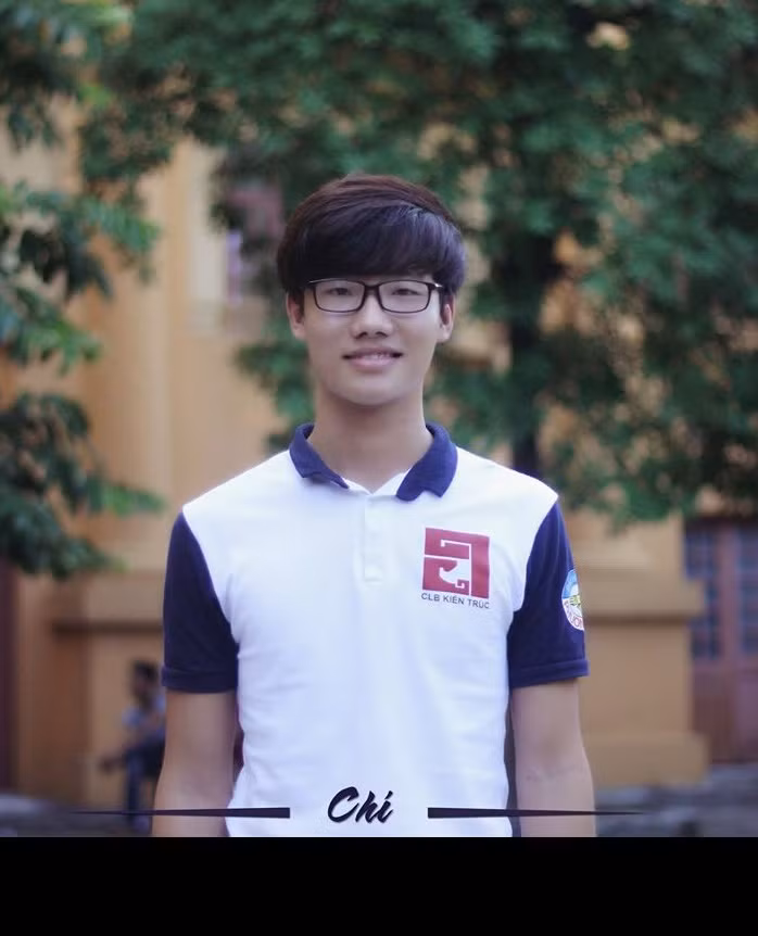 Lương Chí là chàng trai khá lãng tử, rất đam mê mỹ thuật và âm nhạc.