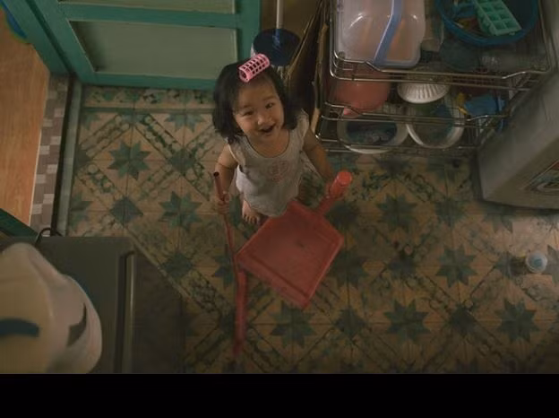 "Cuối cùng, xin tặng cho những ai có diễm phúc được làm mẹ của những đứa con, dù có hay không có người đàn ông bên mình", tác giả Tâm Bùi chia sẻ.