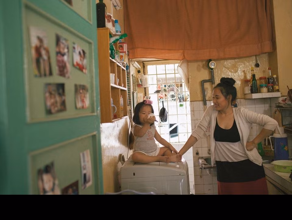 Tâm Bùi cho biết anh muốn tặng bộ ảnh này cho mẹ, cho người chị thân thiết của mình.