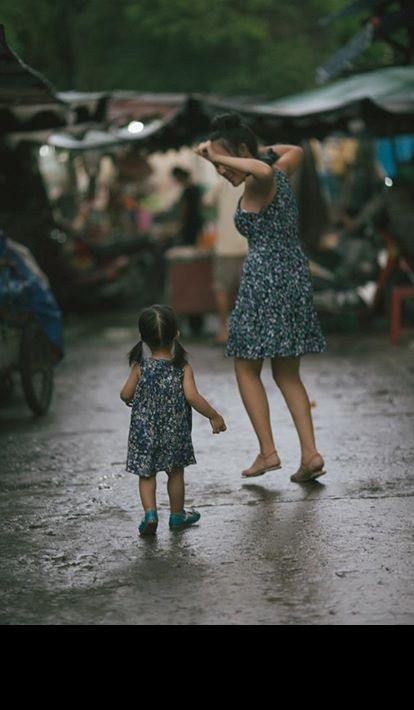 Aimee Phan người Việt gốc Đức, nhưng cô chọn Việt Nam là nơi lập nghiệp. Cô con gái nhỏ tên Nami Phan (Nami tiếng Nhật có nghĩa là “con sóng”).