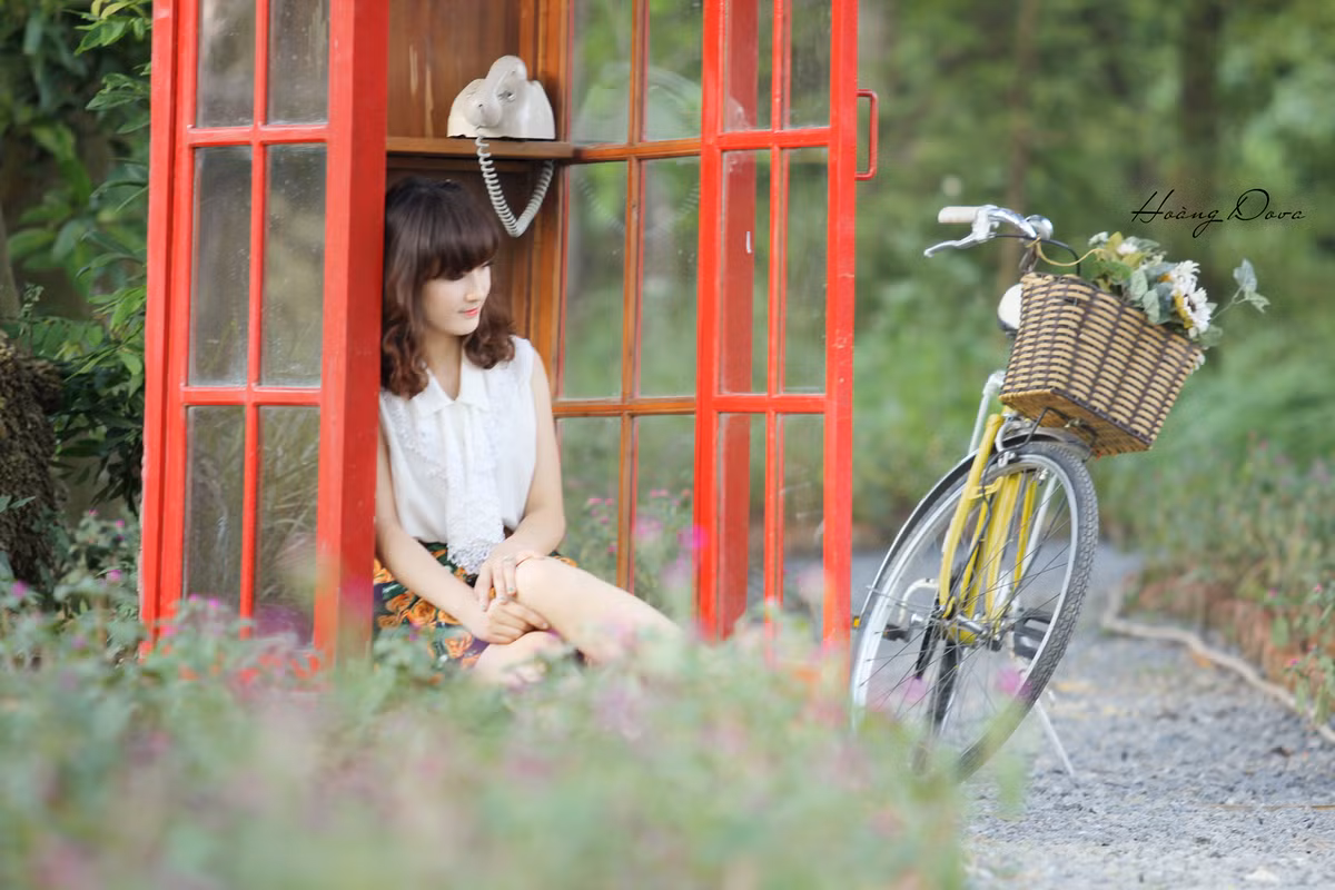 Ở Hà Nội, các phim, ảnh trường như Hà Nội View, Lanscape 68, Love Garden, Ms' Town... những dịp này thường có khá đông các bạn trẻ tìm đến để vui chơi, chụp ảnh.