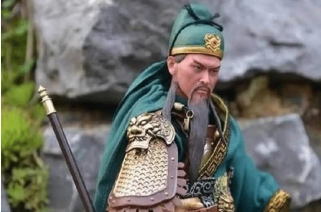 Quan Vu cao 9 thuoc, theo cach do luong ngay nay la bao nhieu?