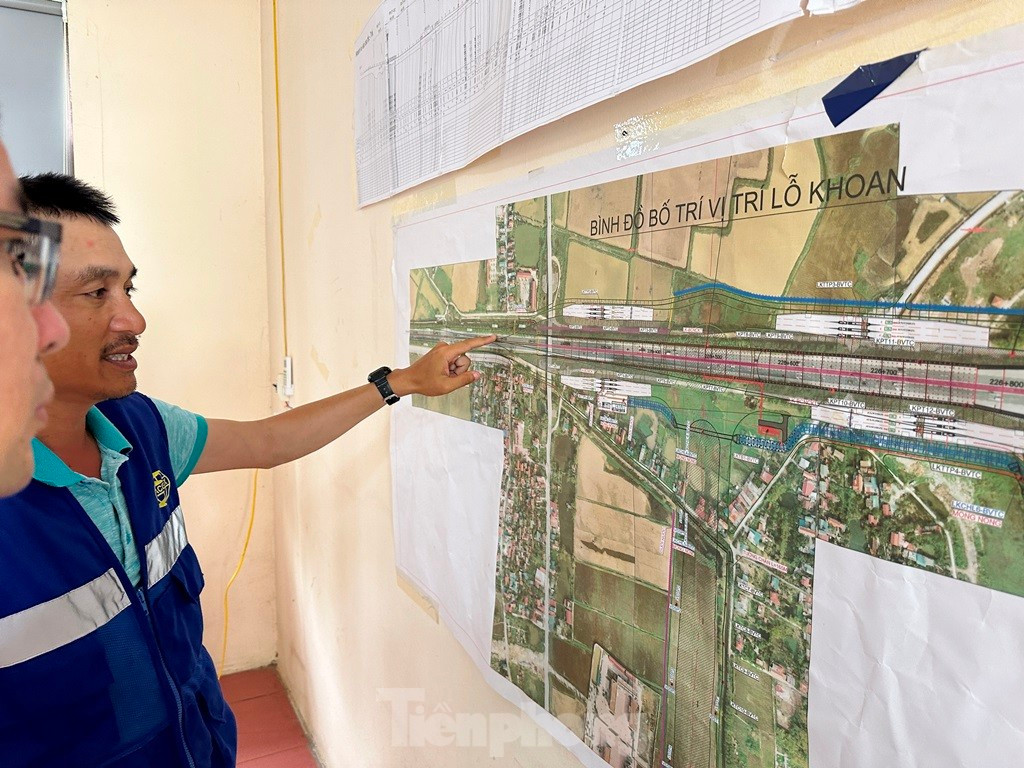 Đại diện nhà thầu dự án là liên danh Vinaconex - Trung Chính cho biết, hiện dự án đã thi công được 75% khối lượng công việc và đang phấn đấu hoàn thành vào tháng 8/2025 - vượt tiến độ so với kế hoạch khoảng 4 tháng.