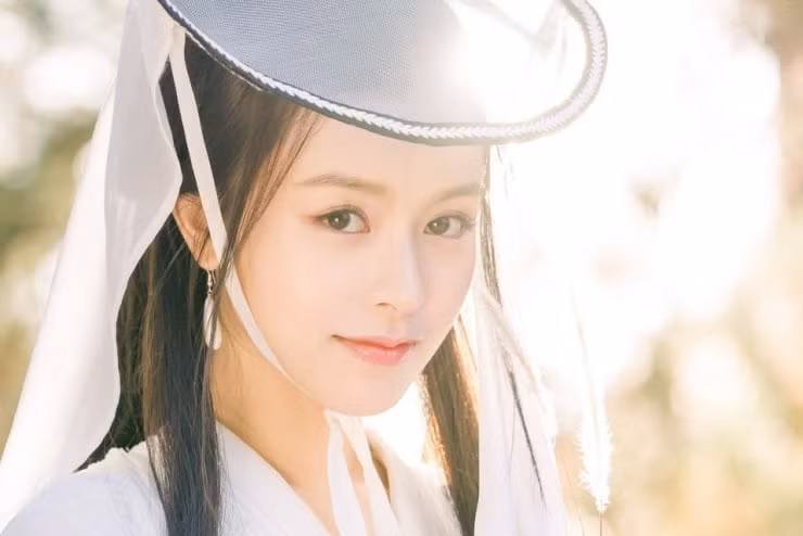 "Thần tiên tỷ tỷ" trong kiếm hiệp Kim Dung là ai? "Thần tiên tỷ tỷ" trong kiếm hiệp Kim Dung là ai? ảnh 1