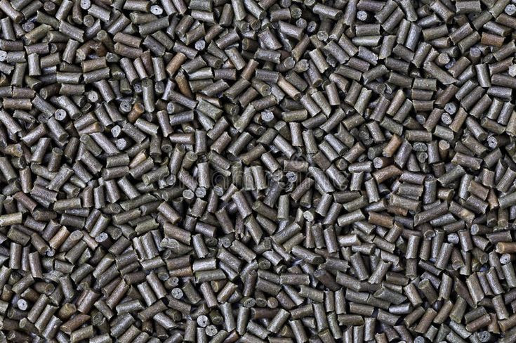  4. Mục đích sử dụng ban đầu. Khi mới được biết đến, thuốc súng không được chế tạo để sử dụng trong chiến tranh, mà chủ yếu được dùng trong y học và cho các nghi lễ tôn giáo. Ảnh: Pinterest.