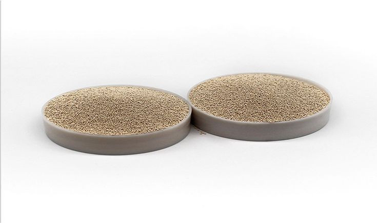 11. Sử dụng trong y học. Lithium được sử dụng trong y học để điều trị rối loạn lưỡng cực (bệnh hưng cảm - trầm cảm), giúp ổn định tâm trạng của bệnh nhân. Ảnh: Pinterest.
