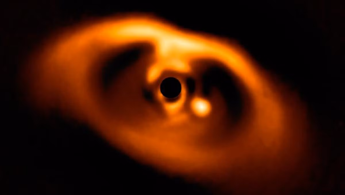 Lo dien “Hanh tinh tu hu” bi an, khoa hoc phai viet lai?