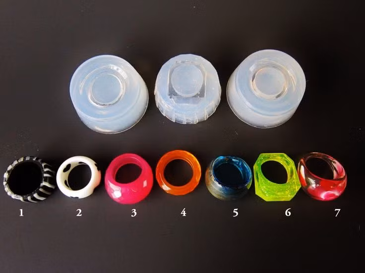  6. Thân thiện với môi trường. Silicone bền hơn nhiều so với nhựa thông thường, ít bị phân hủy trong điều kiện tự nhiên, nên ít gây ô nhiễm hơn trong dài hạn. Ảnh: Pinterest.