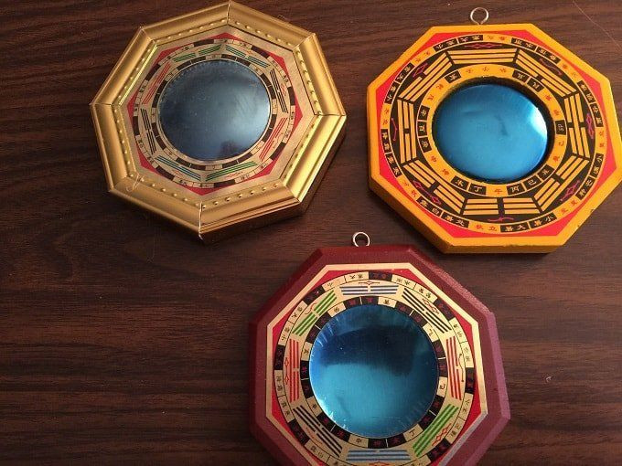  12. Biểu tượng của sự hoàn thiện. Bát Quái đại diện cho sự hoàn thiện của vũ trụ. Các quẻ tượng trưng cho sự tương tác không ngừng giữa các yếu tố tự nhiên, thể hiện tính vô tận và chu kỳ. Ảnh: Pinterest.