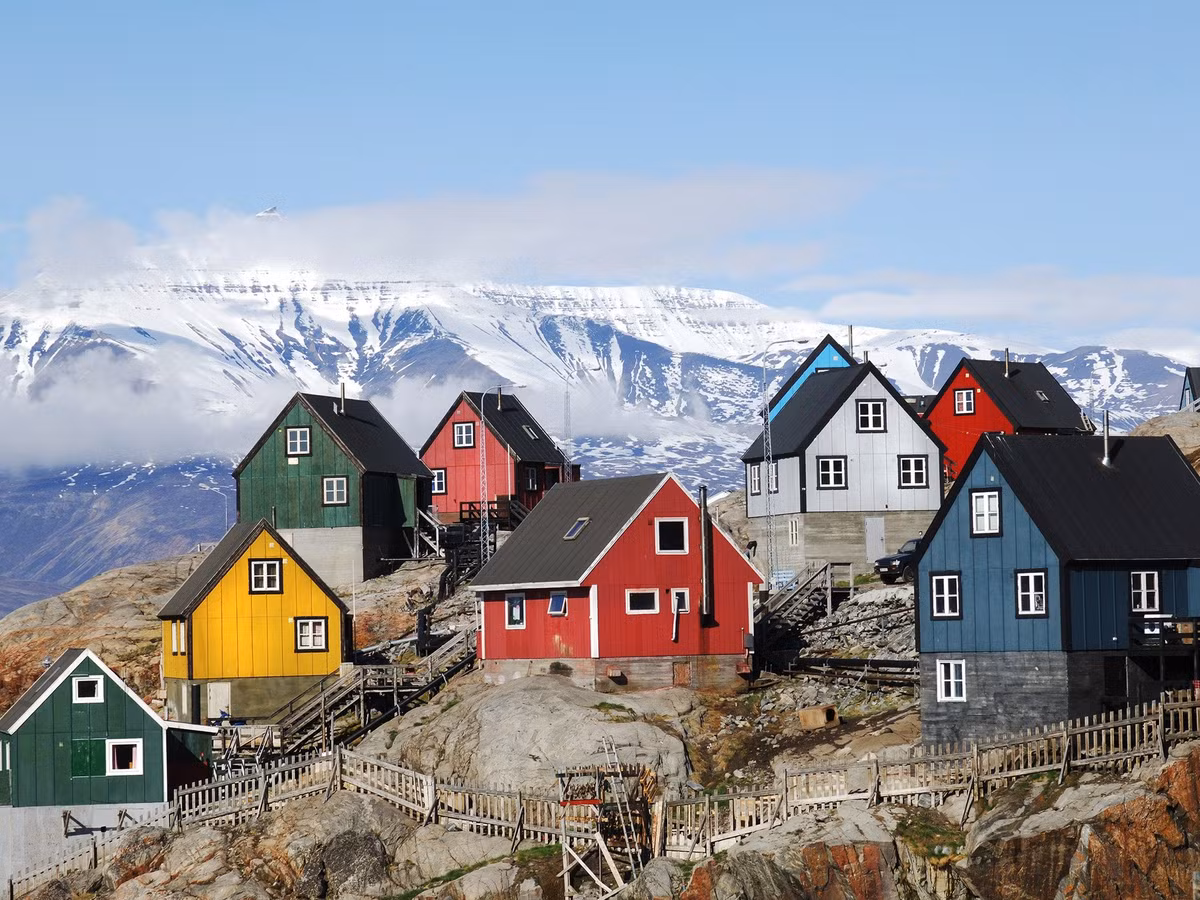  3. Là một phần của Đan Mạch. Greenland là một vùng tự trị thuộc Vương quốc Đan Mạch, mặc dù có chính quyền riêng và tự quản lý hầu hết các vấn đề nội bộ. Ảnh: Pinterest.