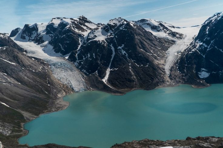  13. Thế giới băng hà ngoạn mục. Fjords (vịnh hẹp) và sông băng của Greenland tạo nên cảnh quan tuyệt đẹp, thu hút nhiều nhà khoa học và du khách khám phá. Ảnh: Pinterest.