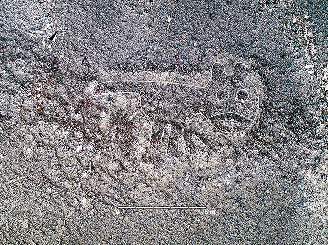  7. Phát hiện tại các khu vực ít được biết đến. Nhiều hình vẽ mới được tìm thấy ở các vùng ngoại vi của sa mạc, nơi trước đây ít được khảo sát kỹ lưỡng. Ảnh: Asahi.com.