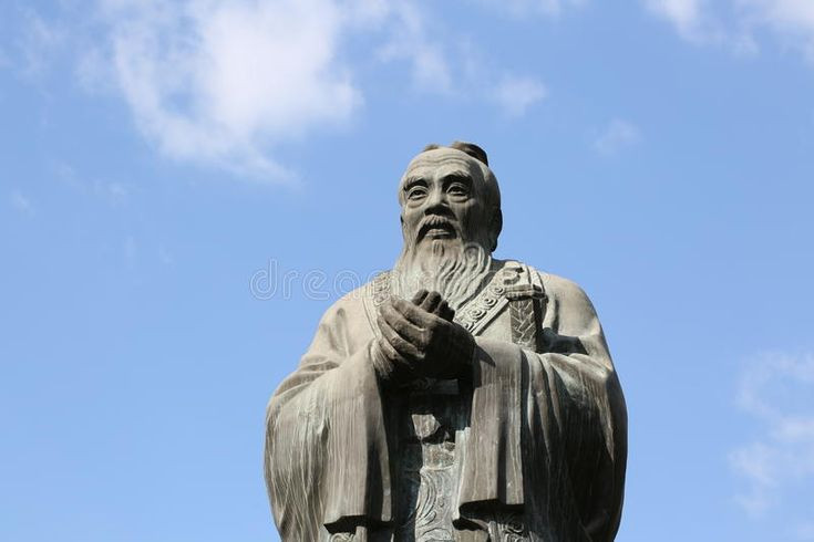  Giá trị về "Nhân" (仁): "Nhân" được coi là giá trị cốt lõi trong tư tưởng của Khổng Tử, đại diện cho lòng nhân ái, sự từ bi và cách đối xử đúng mực giữa con người. Ảnh: Pinterest.