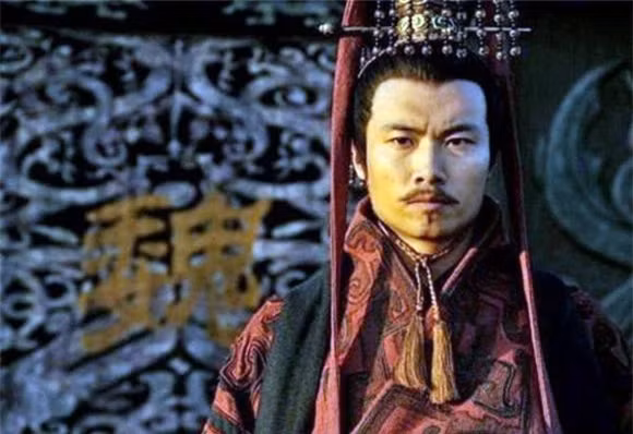 Tao Thao xu tu than dong, noi mot cau Tao Phi ne phuc