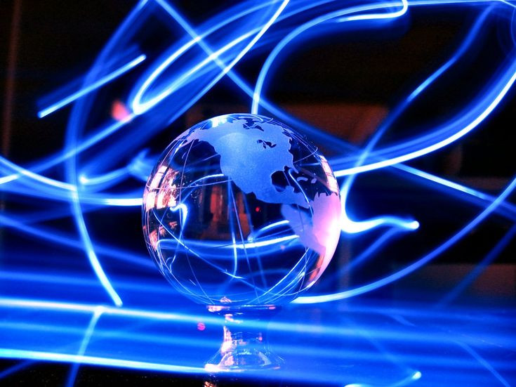  14. Thách thức về làm mát. Hầu hết các vật liệu siêu dẫn hiện nay cần được làm mát bằng heli lỏng hoặc nitơ lỏng, khiến việc ứng dụng rộng rãi trở nên đắt đỏ. Ảnh: Pinterest.