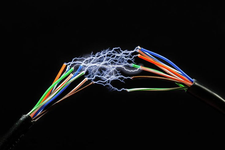  6. Không phải tất cả vật liệu đều siêu dẫn. Một số kim loại như chì và niobium có thể siêu dẫn, nhưng các vật liệu như đồng và bạc thì không, dù chúng dẫn điện tốt ở điều kiện bình thường. Ảnh: Pinterest.