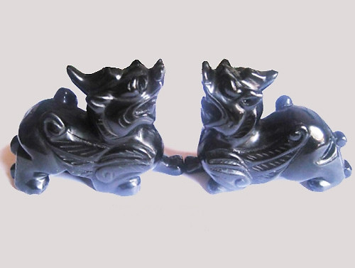 Tỳ Hưu chế tác bằng độc ngọc, một loại ngọc cực hiếm.