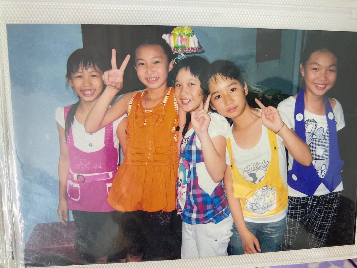 Doi ban than 15 nam cung len Da Lat chup anh cuoi-Hinh-5